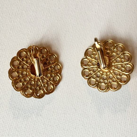 Vintage gold and iridescent round clip on earrings - Picture 5 of 8